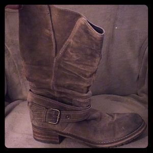 Clark’s mid calf boot